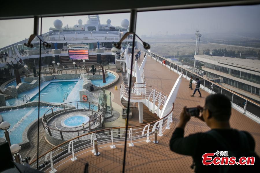 El crucero MSC Splendida atraca en Tianjin