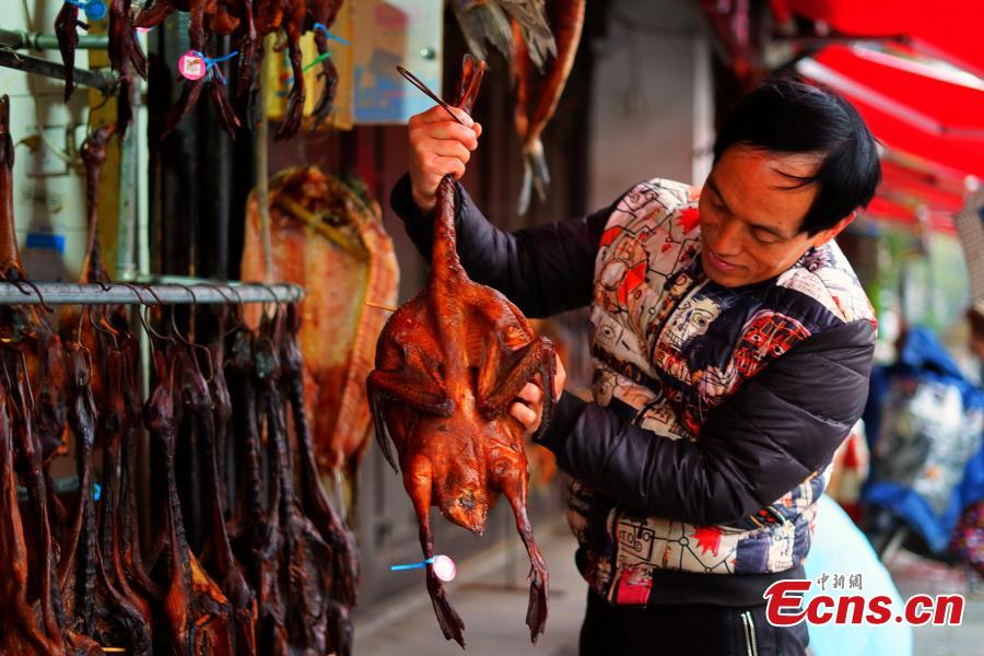 Pato en salsa de soya: manjar en Hangzhou durante el Festival de la Primavera