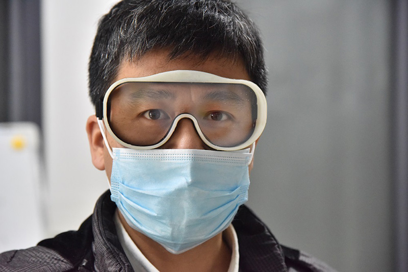 Hunan Vanguard produce gafas impresas en 3D para uso médico