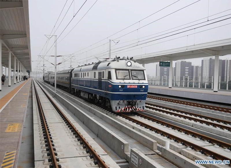 Ferrocarril Beijing-Xiong'an abrirá sus puertas a finales de este año