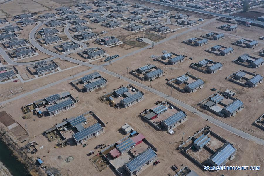 Mongolia Interior: Poblado de Huhemudu construye proyectos de generación de energía fotovoltaica para beneficiar a la economía