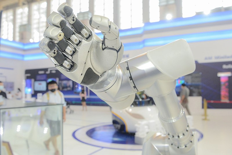 Una mano robótica se exhibe en la Exposición de la Conferencia Mundial de Economía Digital 2020 y la X Exposición de Economía y Ciudades Inteligentes, celebrada en Ningbo, provincia de Zhejiang, 11 de septiembre del 2020. (Foto: Zhang Yongtao/ Pueblo en Línea)