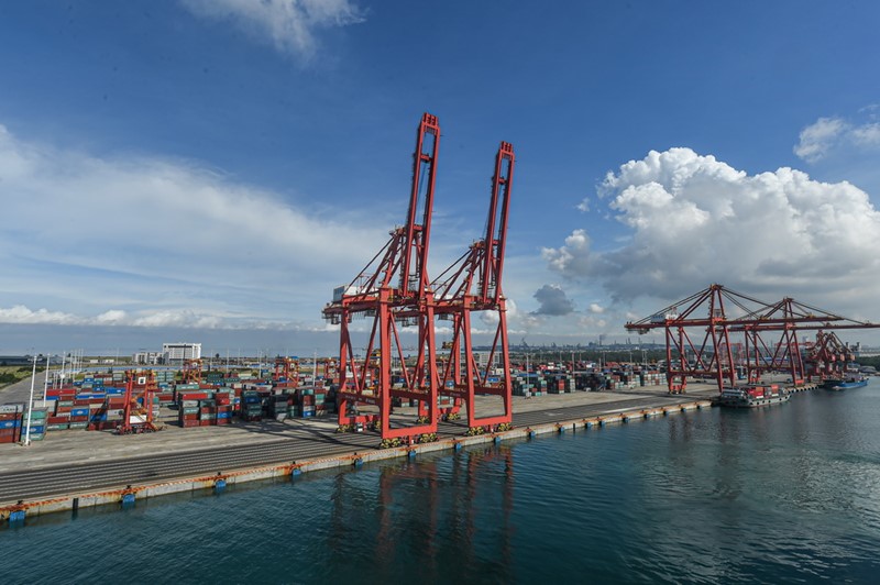 El puerto de libre comercio de Hainan lanza la primera línea marítima intercontinental