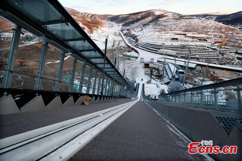 Centro Nacional de Salto de Esquí intensifica su construcción