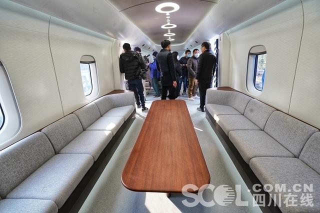 Lanzan un prototipo de tren de levitación magnética de alta temperatura en Chengdu