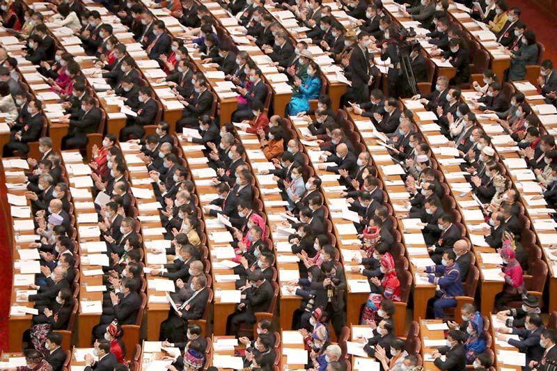 La cuarta sesión de la XIII Asamblea Popular Nacional se inauguró en el Gran Salón del Pueblo en Beijing, el 5 de marzo de 2021. [Foto / Xinhua]