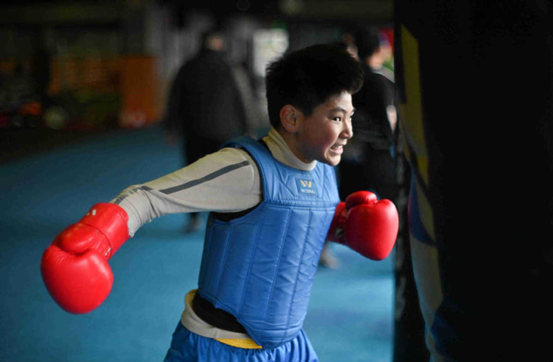 Chen practica con rigor y determinación. (Foto: Tian Jianming/ Wang Rong/ China Daily)