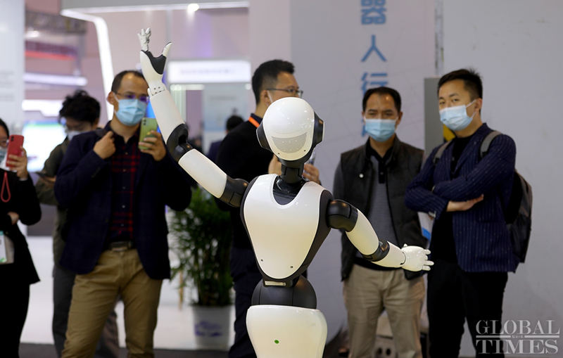 VIII Feria Internacional de Tecnología de China abre sus puertas en Shanghái