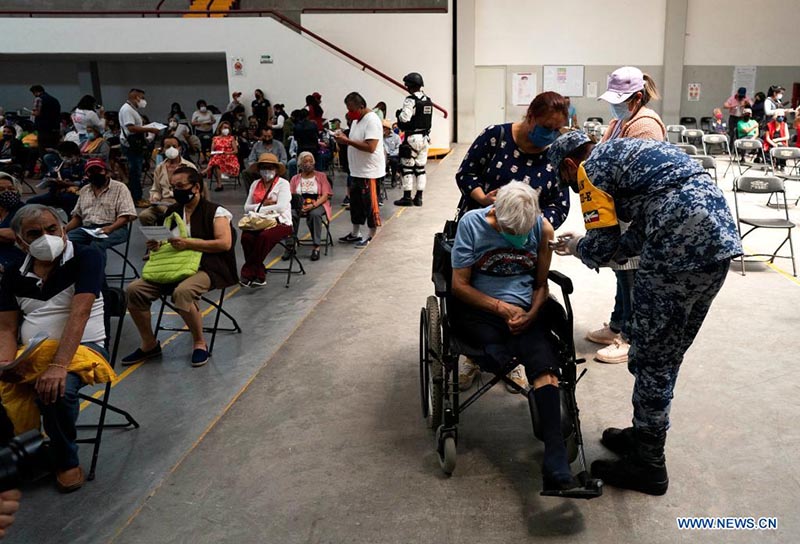 Vacunas chinas que salvan vidas en Ecatepec, México