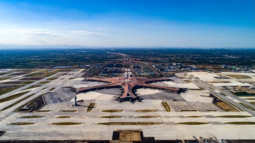 El Aeropuerto Internacional Daxing de Beijing se ha unido a la red mundial de transporte aéreo para seguir impulsando el crecimiento económico regional. [Foto: proporcionada a China Daily]