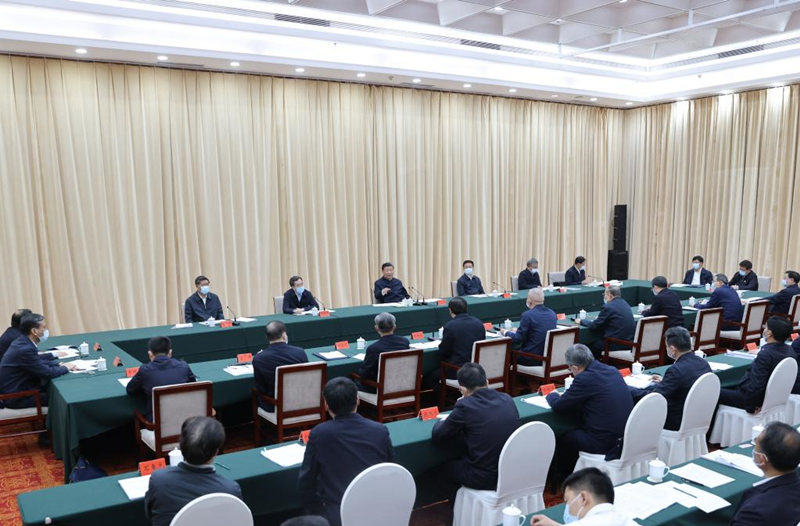 Xi convoca simposio sobre desarrollo de seguimiento de megaproyecto de trasvase de agua en China
