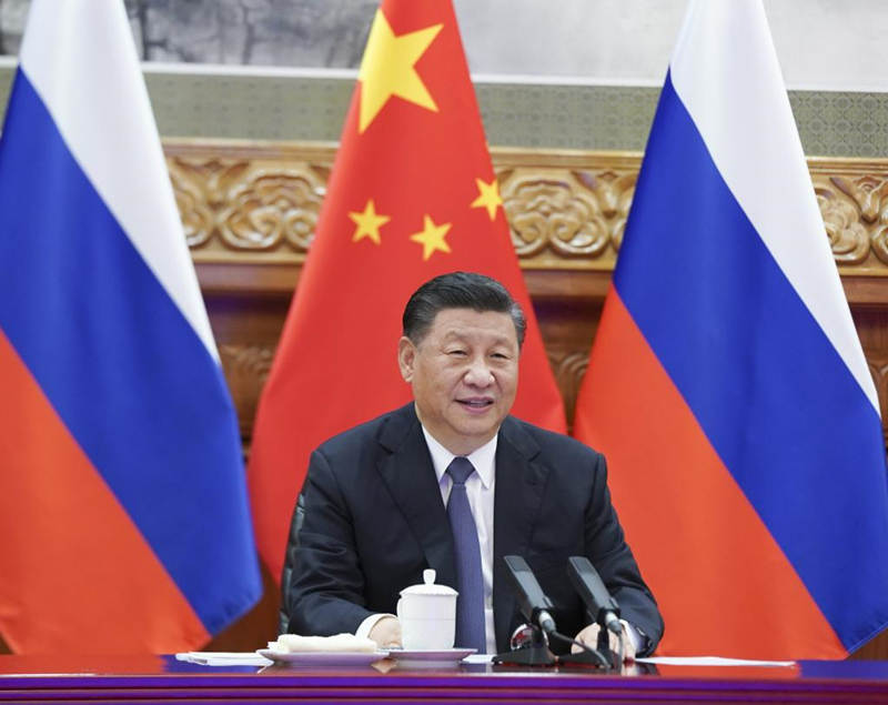 El presidente chino, Xi Jinping, sostiene conversaciones con el presidente ruso, Vladimir Putin, a través de un enlace de vídeo, en Beijing, capital de China, el 28 de junio de 2021. (Xinhua/Xie Huanchi)