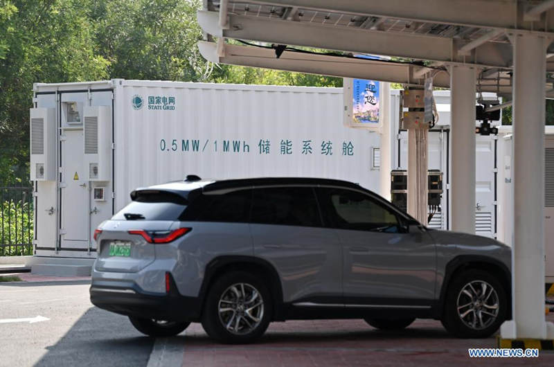 Tianjin estrena robótico Centro de Servicio Integrado para Vehículos de Energías Alternativas 
