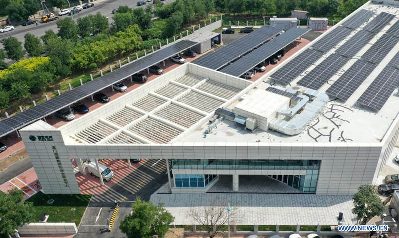 Tianjin estrena robótico Centro de Servicio Integrado para Vehículos de Energías Alternativas 