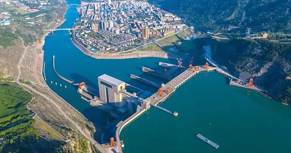 La foto aérea muestra la central hidroeléctrica de Xiangjiaba en el suroeste de China. (Foto cortesía del entrevistado)