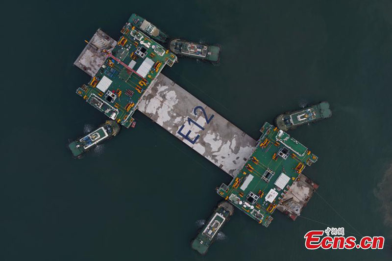 Secciones de tuberías E12 y E11 del túnel submarino de la Bahía de Dalian ya conectadas. Hasta ahora, la longitud del túnel submarino ha alcanzado los 2.000 metros. Dalian, provincia de Liaoning, 27 de noviembre del 2021. (Foto: Servicios de Noticias de China/ Yang Yi)