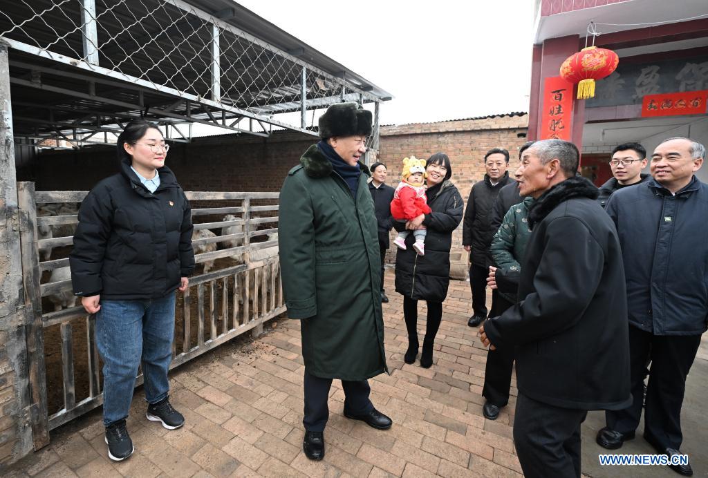 Xi enfatiza importancia de modernización de las áreas rurales