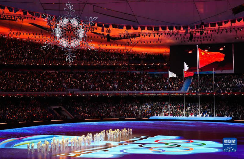 Xi asiste a ceremonia de clausura de Juegos Olímpicos de Invierno de Beijing