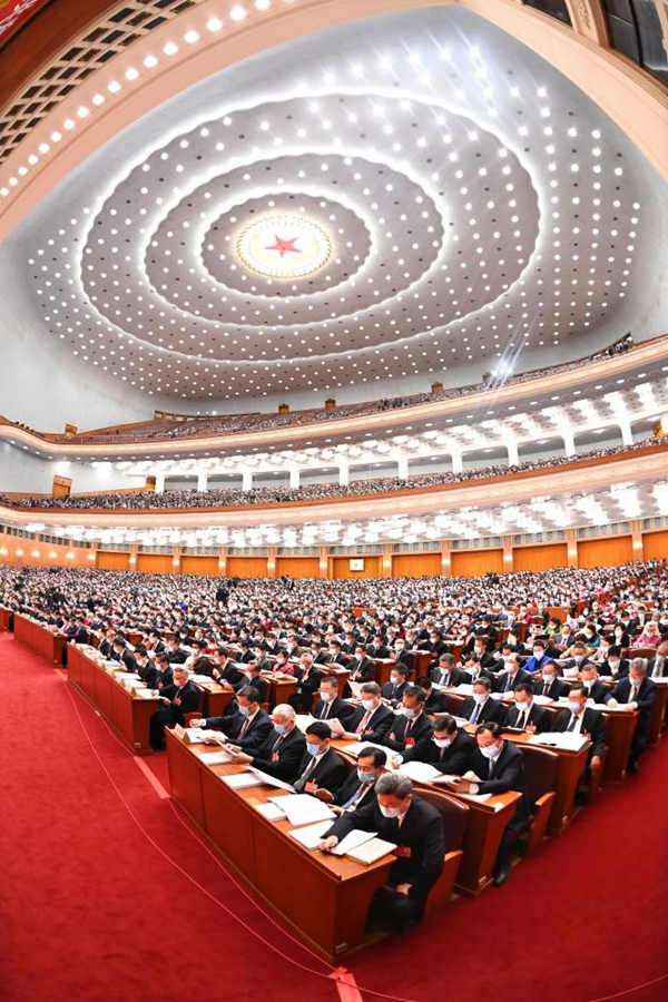 El 5 de marzo de 2022, se inauguró la Quinta Sesión de la XIII Asamblea Popular Nacional en el Gran Palacio del Pueblo en Beijing. La imagen muestra la ceremonia de apertura. Foto de Lei Sheng, reportero de Diario del Pueblo 