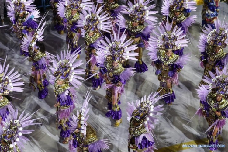 Desfile del carnaval en Río de Janeiro, Brasil