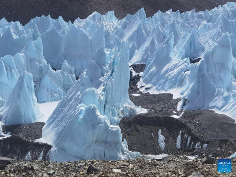 China realiza una investigación sobre glaciares en el monte Qomolangma