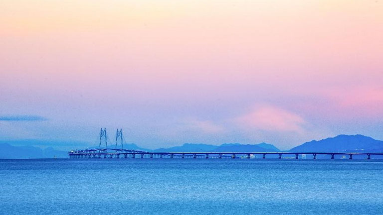 Construcción de alta calidad de la Gran Área de la Bahía de Guangdong-Hong Kong-Macao
