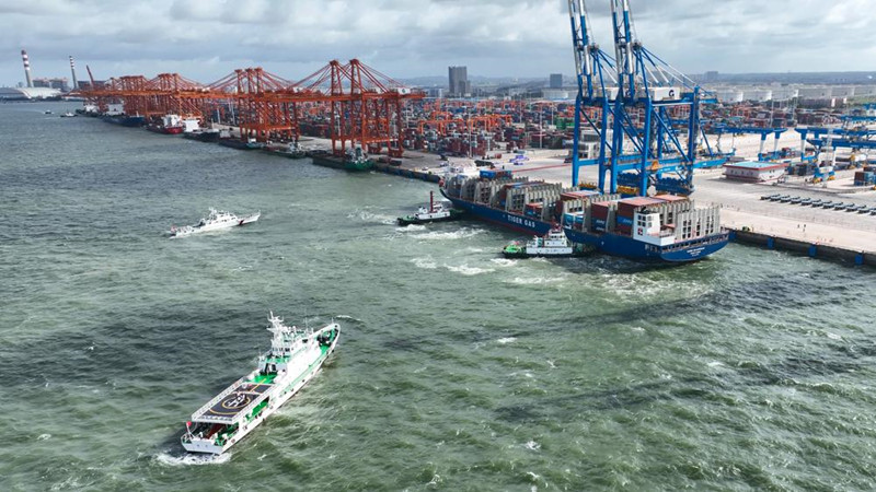 La terminal automatizada entra en servicio en el puerto del Golfo de Beibu