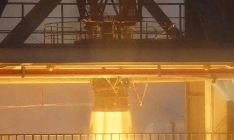 China realiza primera prueba de vuelo de un motor de cohete líquido reutilizable desarrollado en el país