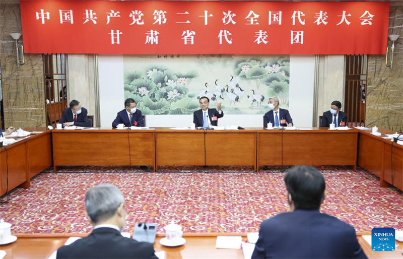 (Congreso PCCh) Li Keqiang pide proseguir con trabajo concreto para construir una China socialista moderna en todos los aspectos