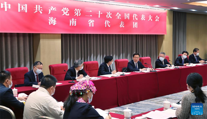 (Congreso PCCh) Han Zheng subraya impulsar firmemente la gran revitalización de la nación china en todos los frentes