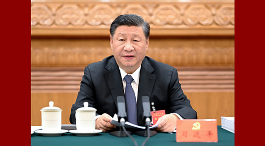 Xi preside segunda reunión del presidium de XX Congreso Nacional de PCCh