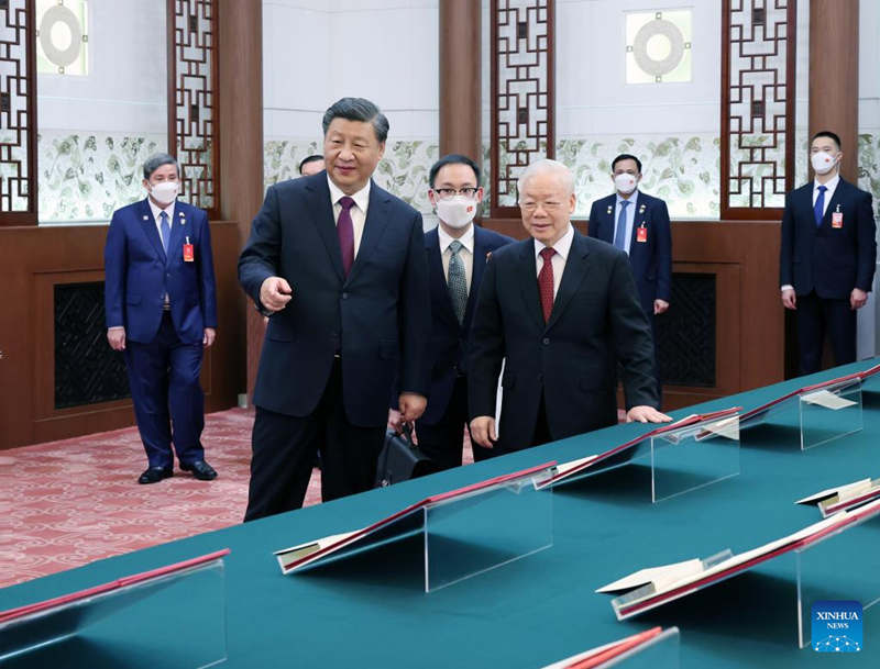 Xi Jinping sostiene conversaciones con secretario general del Comité Central del Partido Comunista de Vietnam
