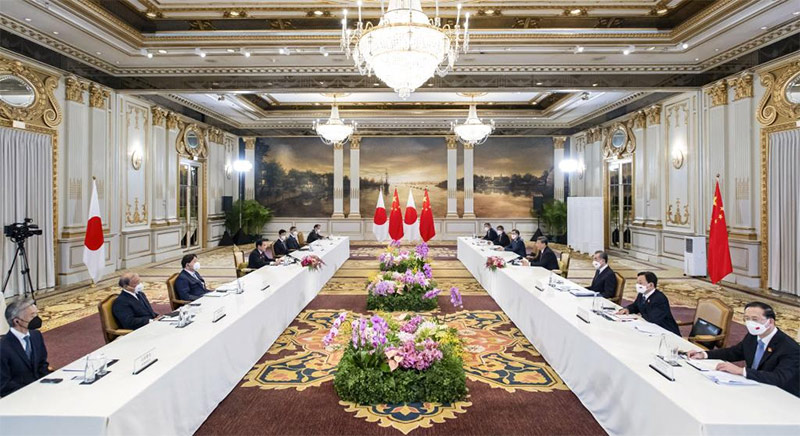  El presidente chino, Xi Jinping, se reúne con el primer ministro japonés, Fumio Kishida, en Bangkok, Tailandia, el 17 de noviembre de 2022. (Xinhua/Zhai Jianlan)