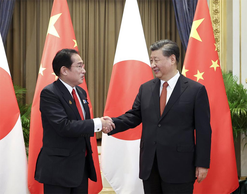 El presidente chino, Xi Jinping, se reúne con el primer ministro japonés, Fumio Kishida, en Bangkok, Tailandia, el 17 de noviembre de 2022. (Xinhua/Ding Haitao) 