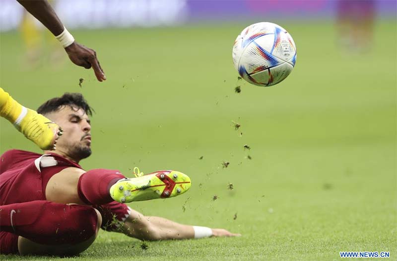 Valencia lanza a Ecuador a victoria de 2-0 sobre Qatar en partido inaugural de Copa Mundial