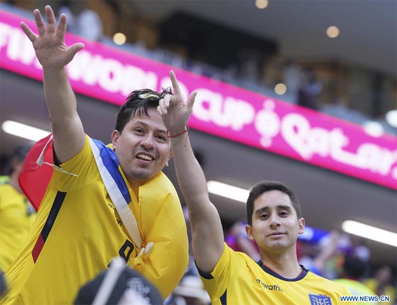 Valencia lanza a Ecuador a victoria de 2-0 sobre Qatar en partido inaugural de Copa Mundial