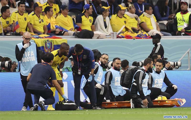 Valencia lanza a Ecuador a victoria de 2-0 sobre Qatar en partido inaugural de Copa Mundial