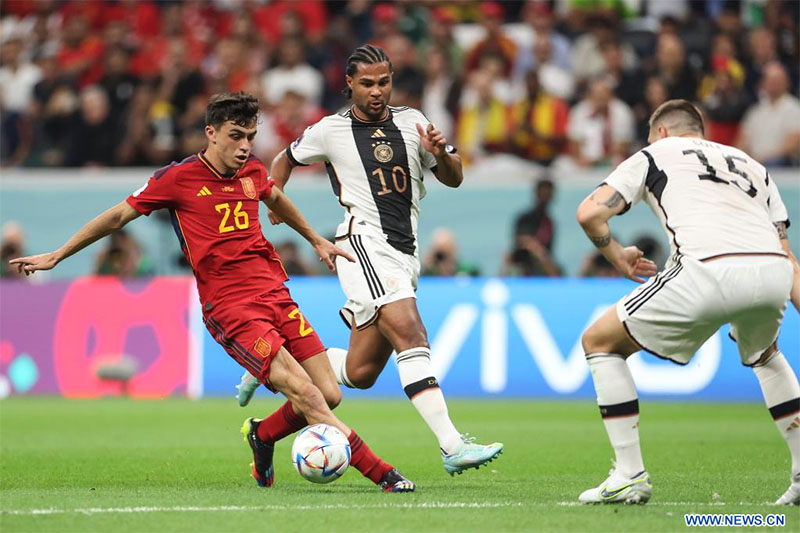 España y Alemania empatan en partido tenso de Copa Mundial