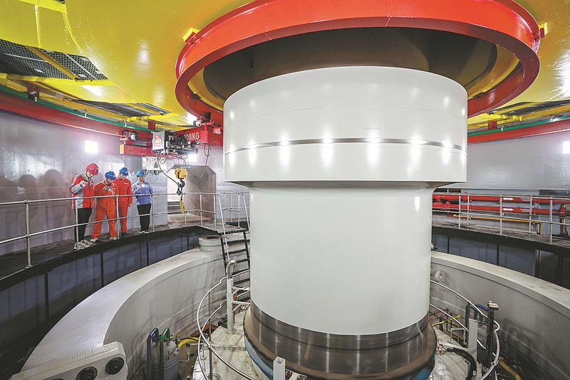 Una gigante hidroeléctrica entra completamente en línea