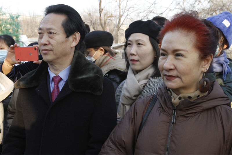 Celebrando la llegada de la primavera, durante el encuentro en el prestigioso espacio de alta cocina Mulu quedaron inaugurados el mes de la cocina uruguaya “Fiesta Uruguaya” y la exposición fotográfica “Luz al Sur”, Beijing, 15 de febrero del 2023. (Foto: YAC)