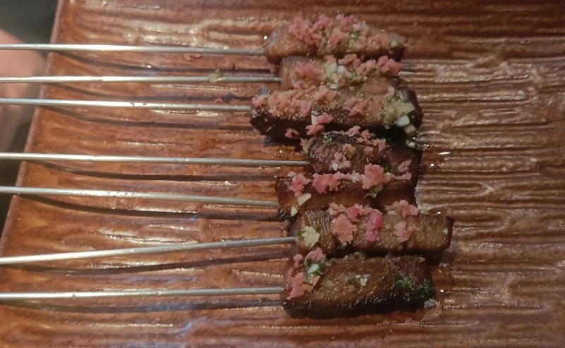 Concebida por el conocido chef internacional Addison Liew, la “Fiesta Uruguaya” forma parte del abarcador proyecto de gastrodiplomacia que presentará al público chino un abanico de la auténtica cocina de América Latina y el Caribe, Beijing, 15 de febrero del 2023. (Foto: YAC) 