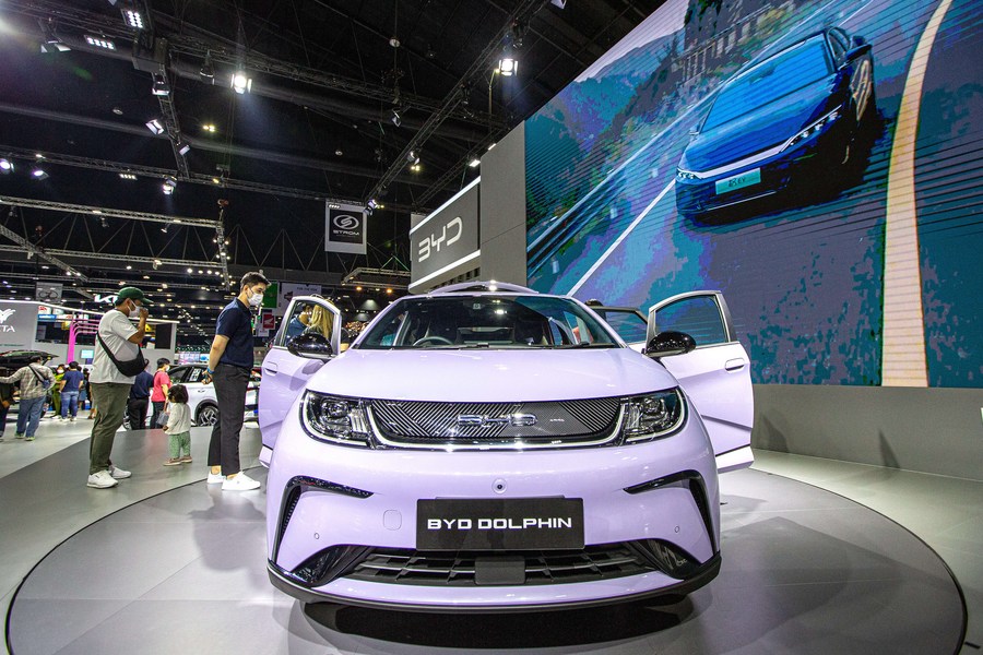 Aumentan beneficios netos de fabricante automovilístico chino BYD en 2022