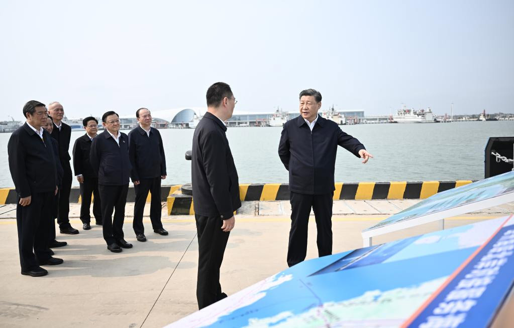 Xi inspecciona provincia meridional china de Guangdong