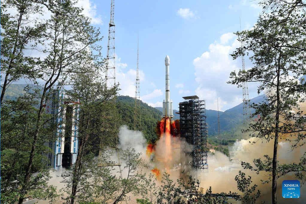 China lanza nuevo satélite para sistema de navegación BeiDou