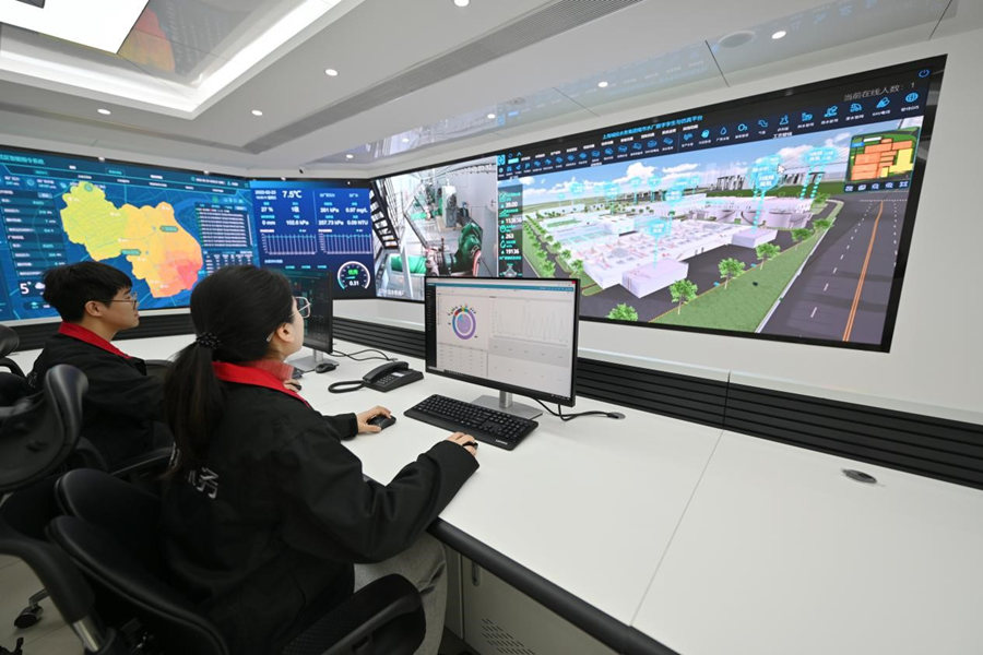 Plataforma digital de una planta de tratamiento de aguas residuales en Shanghai, el 23 de febrero de 2022. Foto: Shen Chunchen, Diario del Pueblo digital