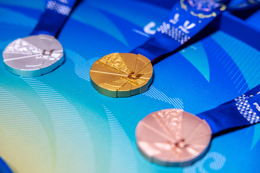 Medallas de la Universiada de Chengdu. (Foto: cortesía del Comité Ejecutivo de los Juegos Mundiales Universitarios FISU Chengdu 2021)