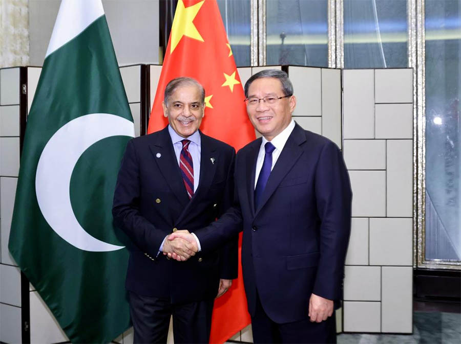 Primer ministro chino pide reforzar cooperación en Franja y Ruta entre China y Pakistán