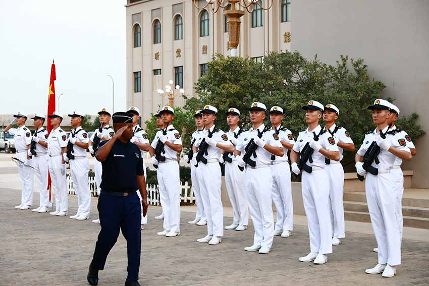 El Ejército Popular de Liberación de China realiza una competencia multilateral de intercambio de habilidades militares en Djibouti