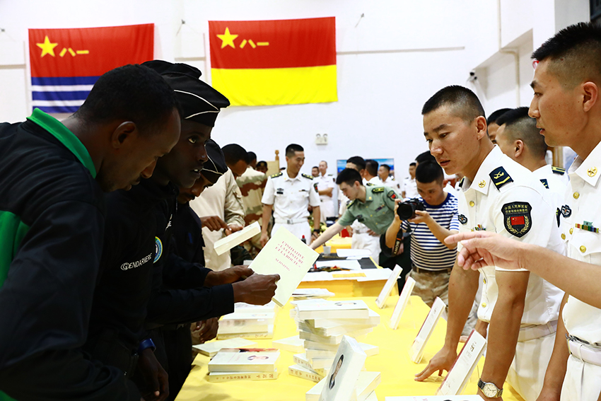 El Ejército Popular de Liberación de China realiza una competencia multilateral de intercambio de habilidades militares en Djibouti