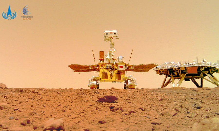 Administración Nacional del Espacio de China (CNSA) muestra una selfie de Zhurong, el primer rover chino de Marte, con la plataforma de aterrizaje, 11 de junio del 2021. (Foto: CNSA/ Folleto vía Xinhua)